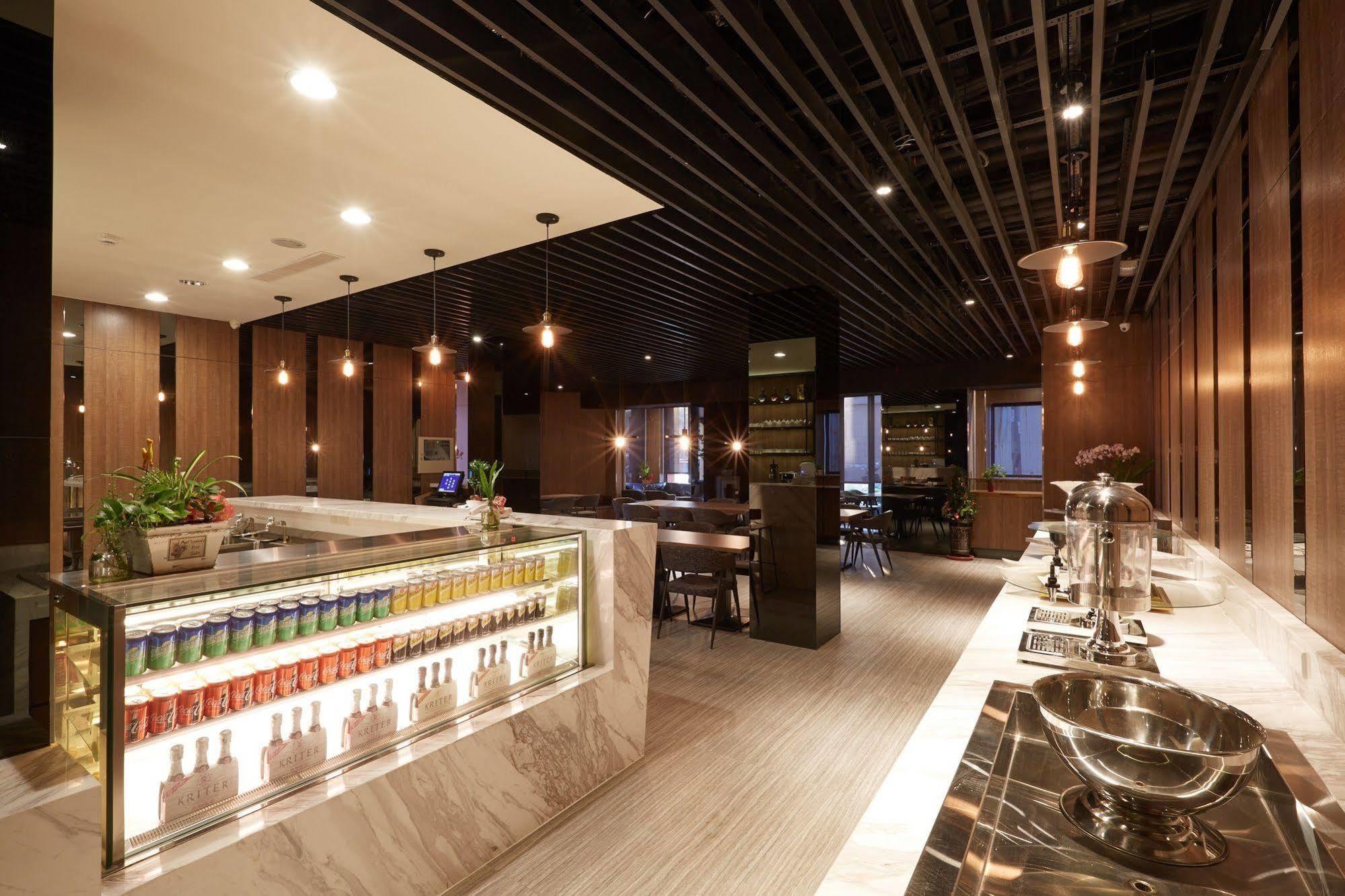 Hunt Champion Hotel Taichung Eksteriør billede